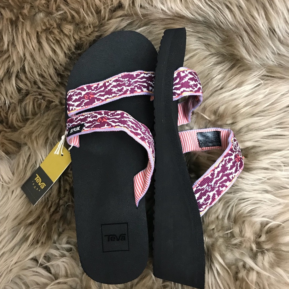 Teva Mandalyn Wedge Sandal - Picture 3 of 4
